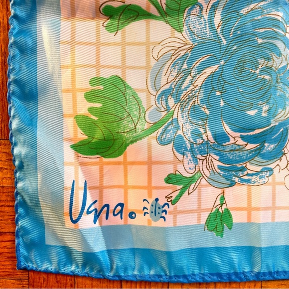 Vintage Vera Scarf - Blue Floral - Made in Japan - Picture 2 of 3